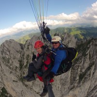 voler au pied des gastlosen en parapente